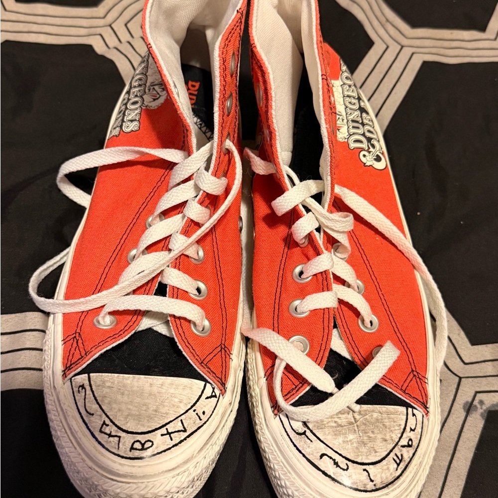 Converse X Dungeons & Dragons men’s 7.5